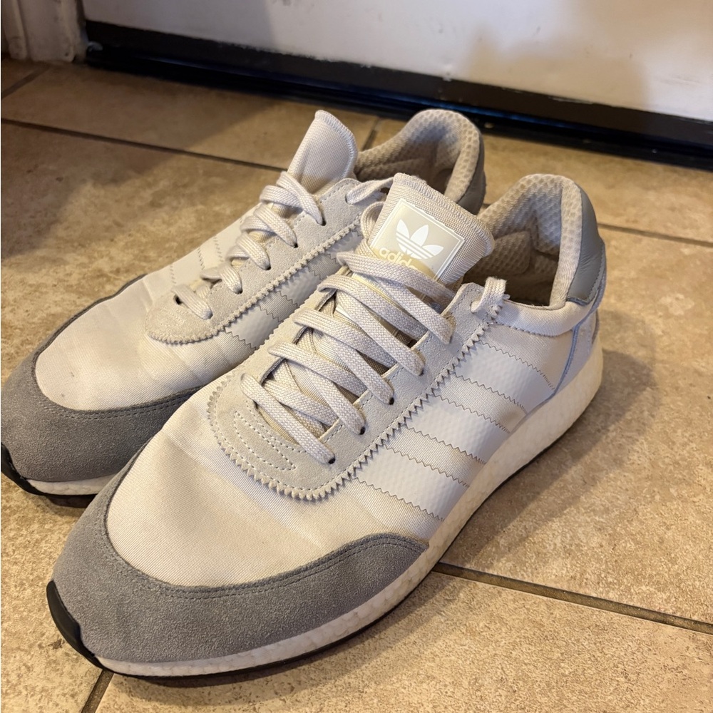 Adidas Men's Cream and Gray Sneakers